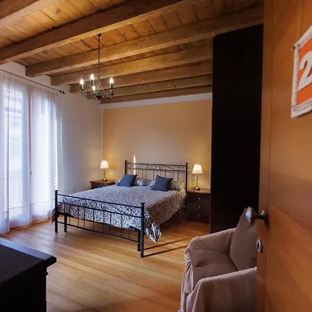Bed & Breakfast Manfredi *