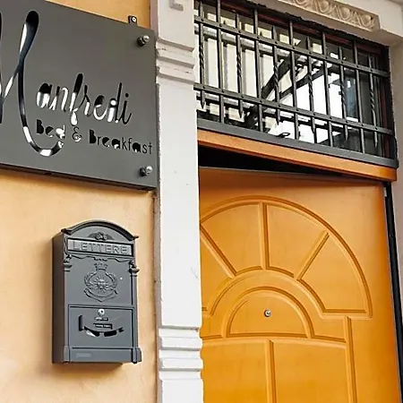 Casa Manfredi Bed & Breakfast 4*
