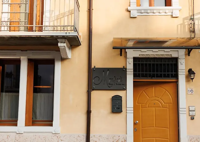 Manfredi ベッド・アンド・ブレックファスト