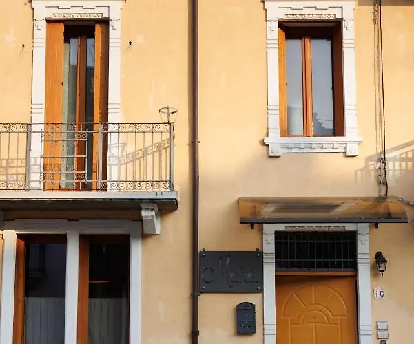 Manfredi ベッド・アンド・ブレックファスト ネグラール