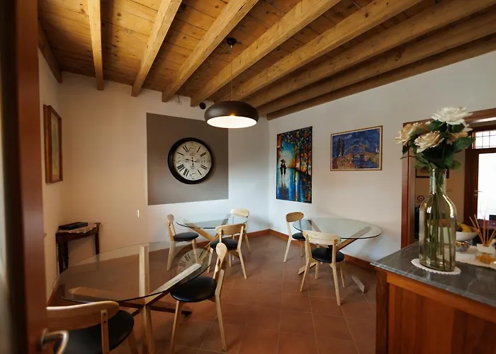 ベッド・アンド・ブレックファスト Manfredi ネグラール